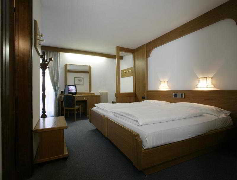 Hotel B&B Andreas Canazei Exterior foto
